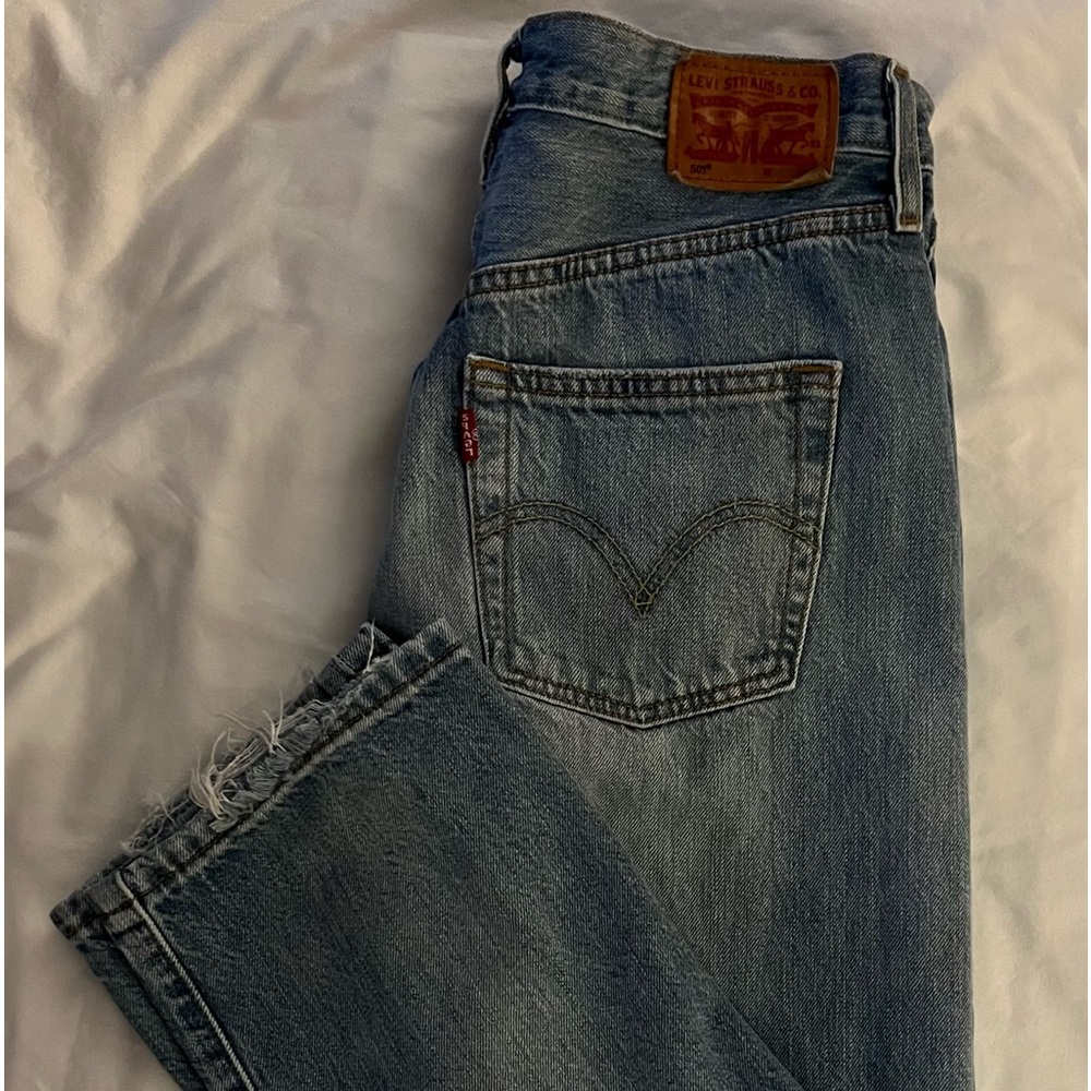 Vintage Cropped Levi 501 Jeans